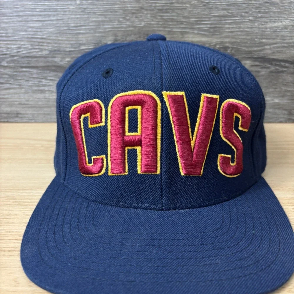 Vintage Cleveland‎ Cavaliers Hat Snapback Blue NBA Basketball Wool Blend Starter